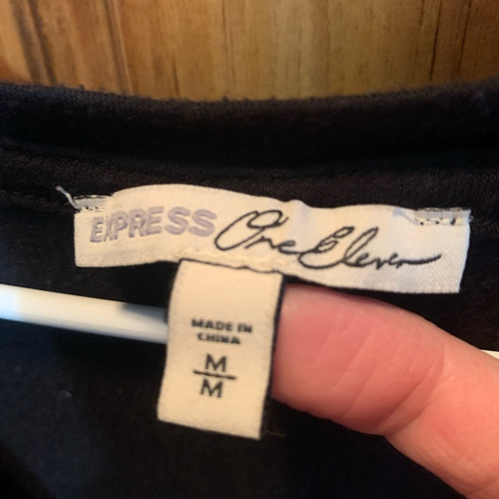 Express top - Picture 2 of 4